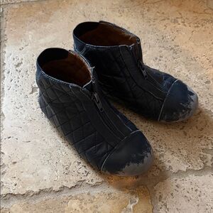 Age of Innocence Stylish Quilted Navy Kids Boots